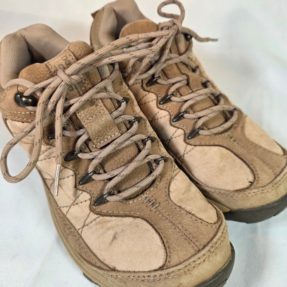 New Balance 967 Womens 7.5 Brown Hiking Trail Walking Shoes Waterproof Gorpcore